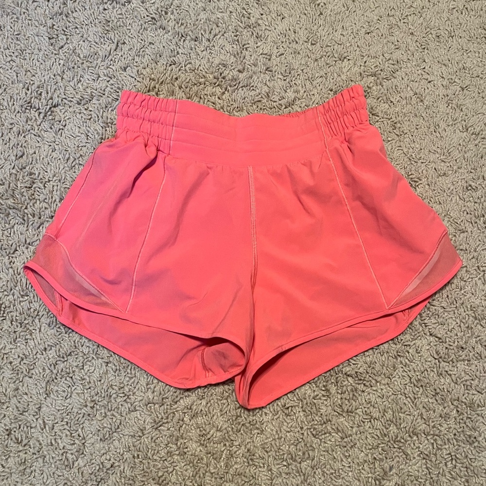 lululemon pink high rise hotty hot shorts 2.5